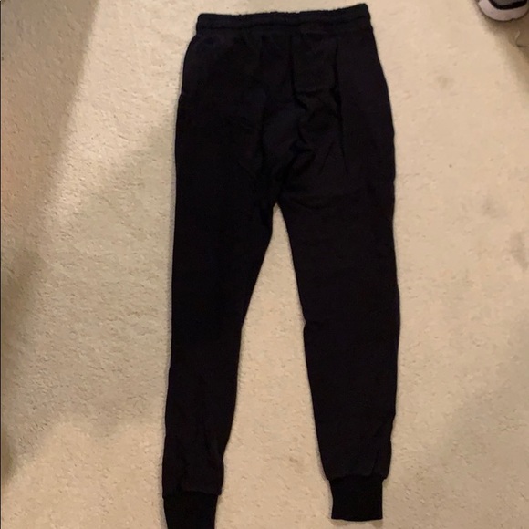 Forever 21 black sweatpants - Picture 5 of 5